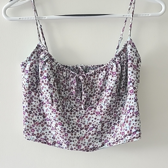 Aritzia Sunday Best Delilah Tank in Purple Floral - Picture 1 of 4